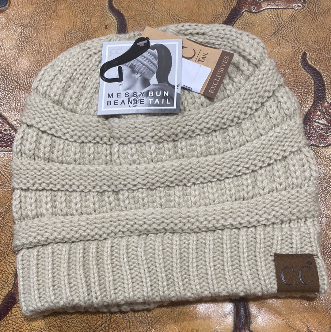 Beanietail