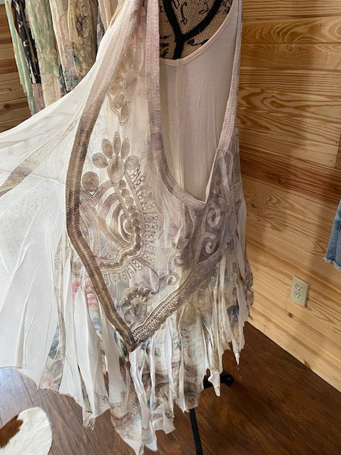 Embroidery Vest with Print and Layers